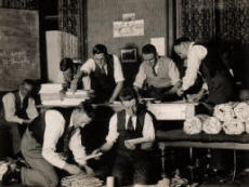 Branch 30 at work in 1931