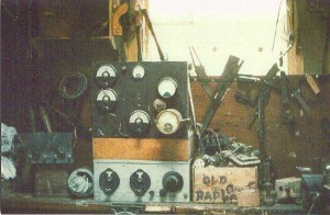 ‘Bell’ transmitter c.1964 – photo by Bill Gearing ZL4KB (35mm slide).